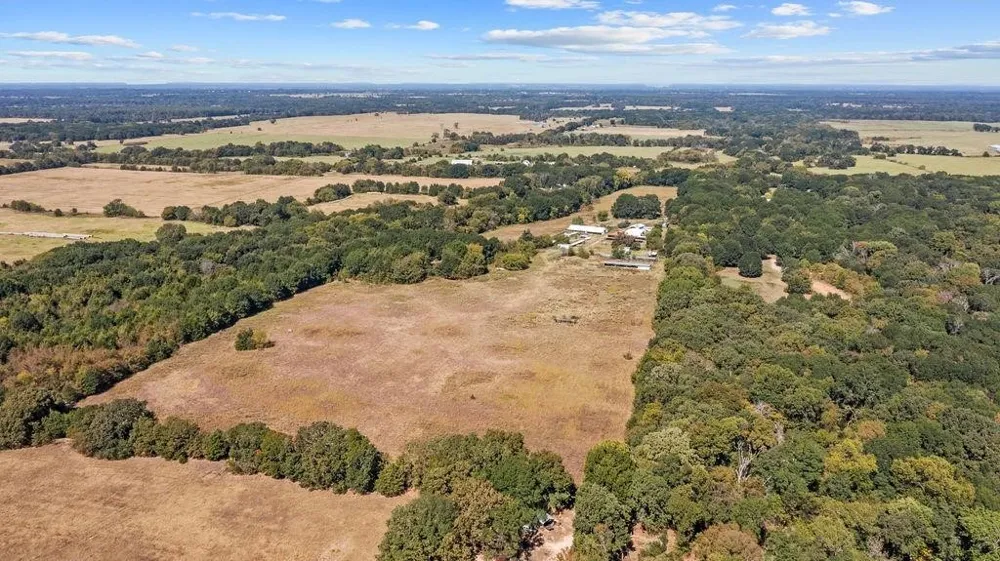 3224 County Road 2225 Ivanhoe, TX 75447
