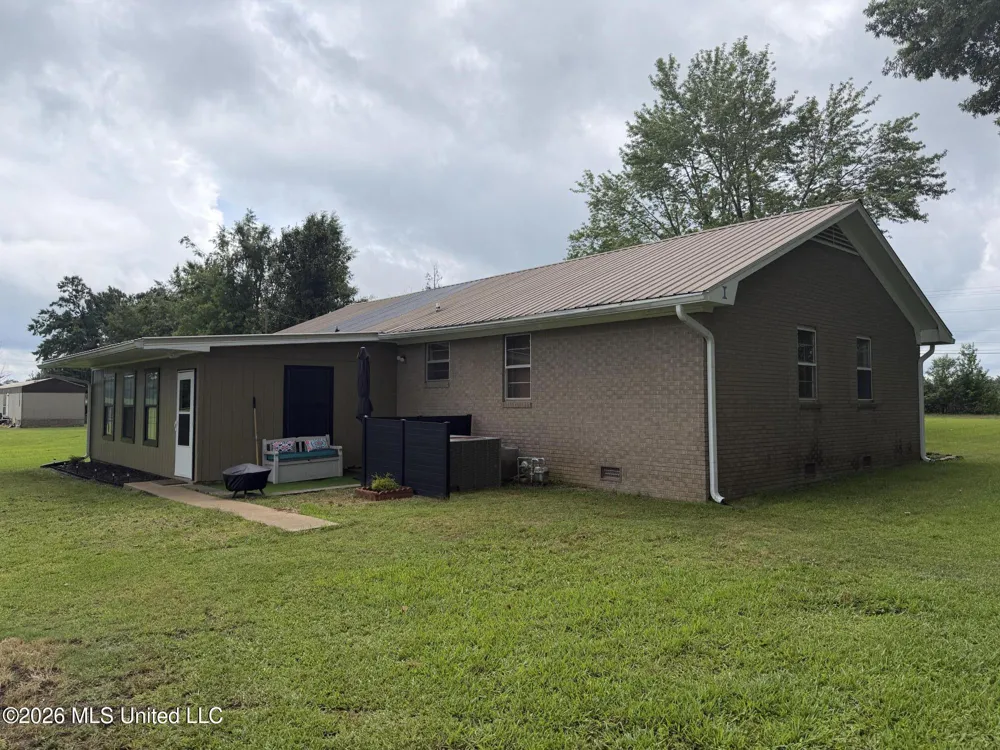 17696 Mississippi 5 Ashland, MS 38603