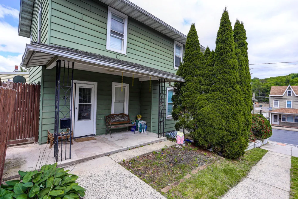 23 S CENTER AVENUE Schuylkill Haven, PA 17972