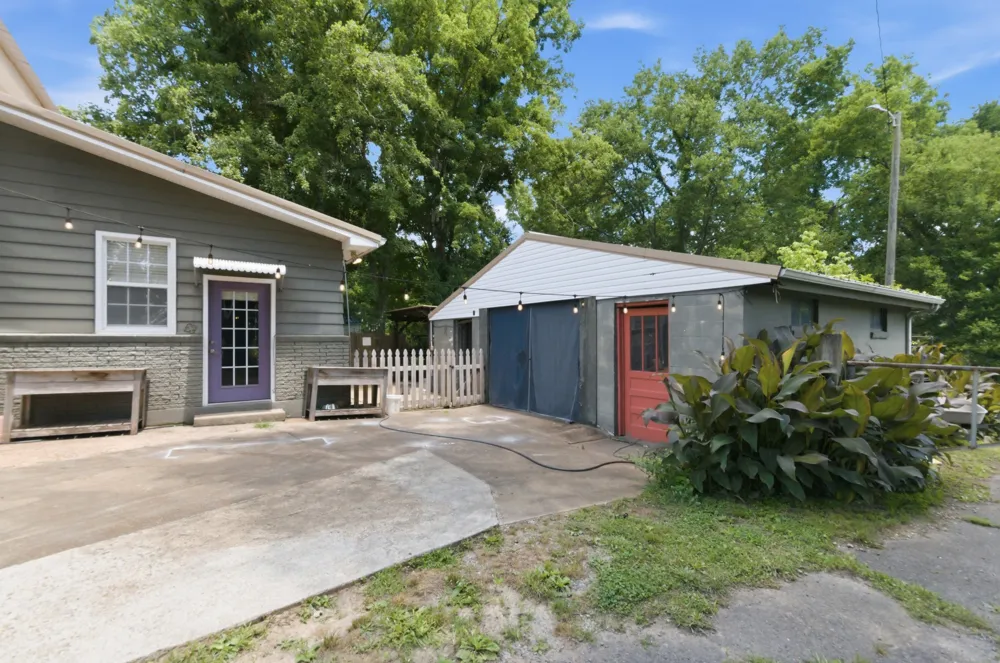 103 Barnwell Avenue Centerville, TN 37033