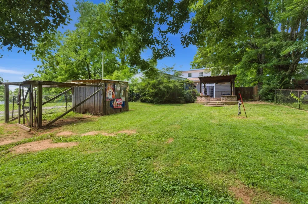 103 Barnwell Avenue Centerville, TN 37033