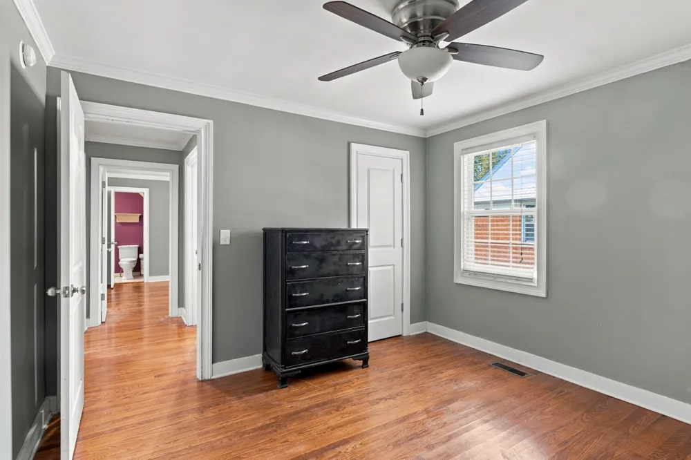 103 Barnwell Avenue Centerville, TN 37033