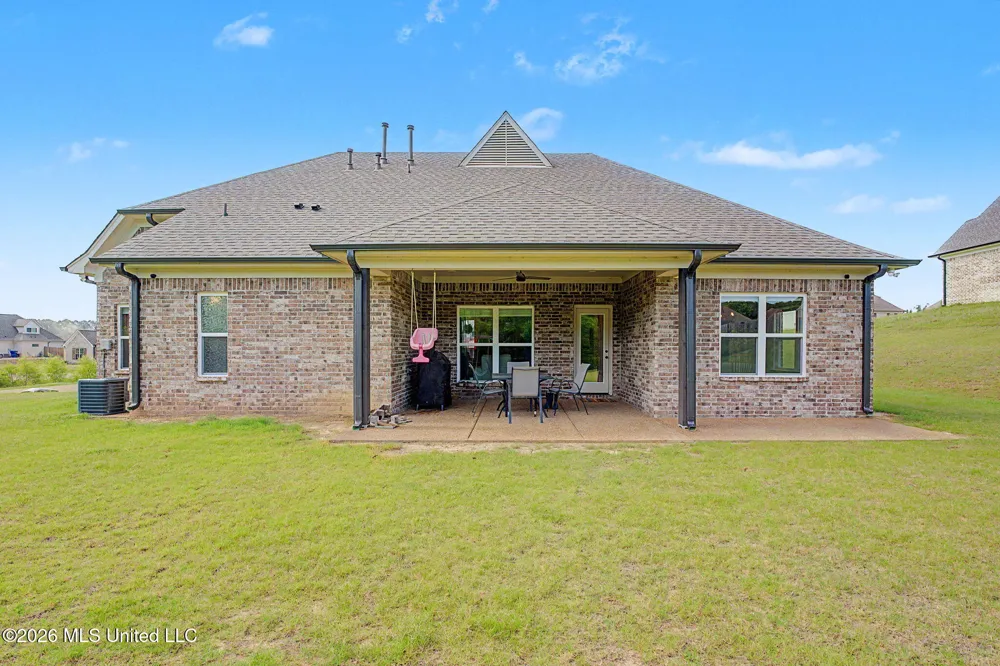 4770 Bakers Trail Nesbit, MS 38651