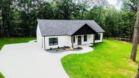 352 Pulley St