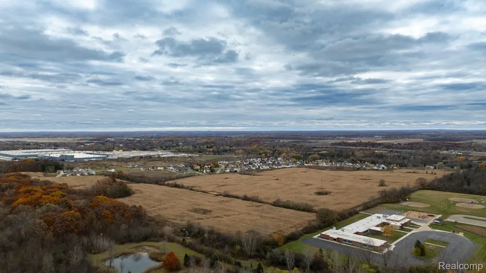 6434 Bristol Road Swartz Creek City, MI 48473