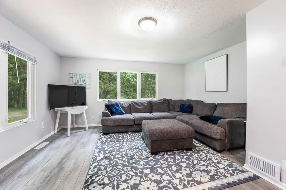 12111 S Sherman Lake Drive Ross Township, MI 49012