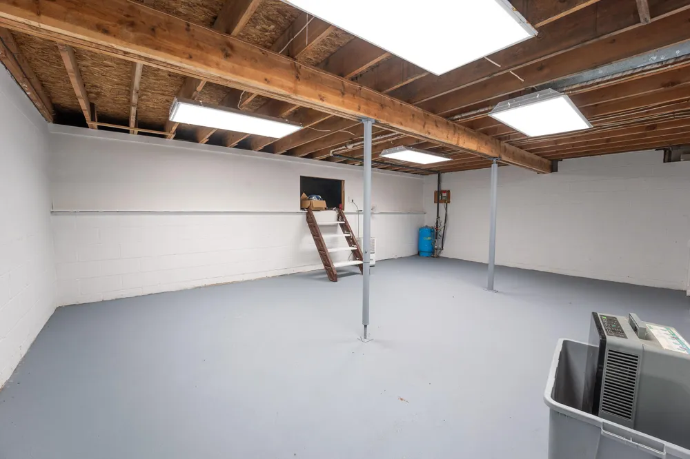12111 S Sherman Lake Drive Ross Township, MI 49012