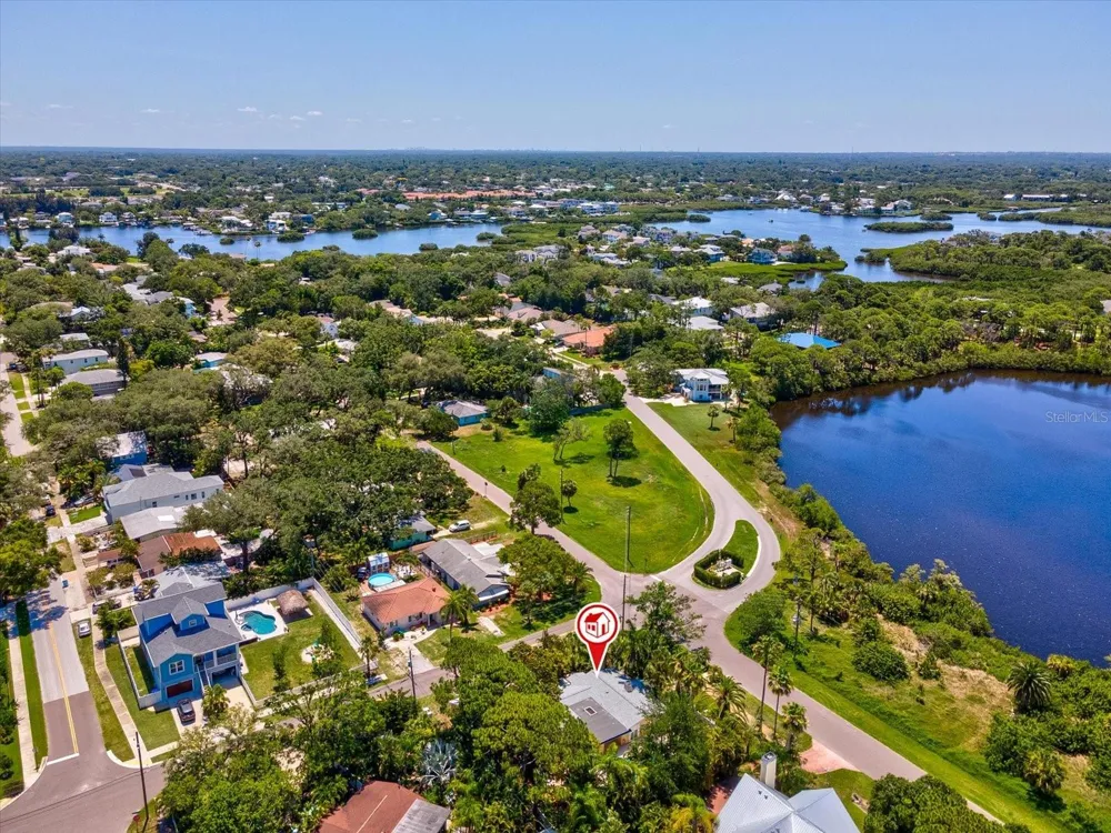 502 FLORIDA BOULEVARD Crystal Beach, FL 34681