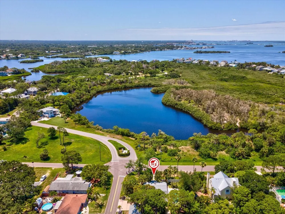 502 FLORIDA BOULEVARD Crystal Beach, FL 34681