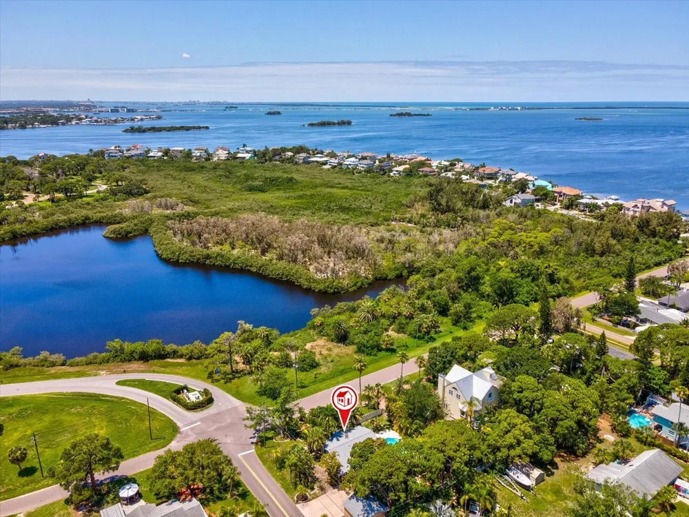 502 FLORIDA BOULEVARD Crystal Beach, FL 34681