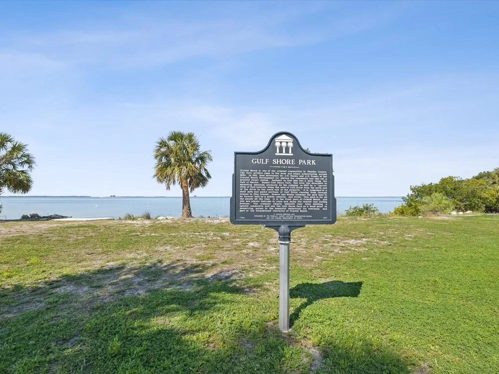502 FLORIDA BOULEVARD Crystal Beach, FL 34681