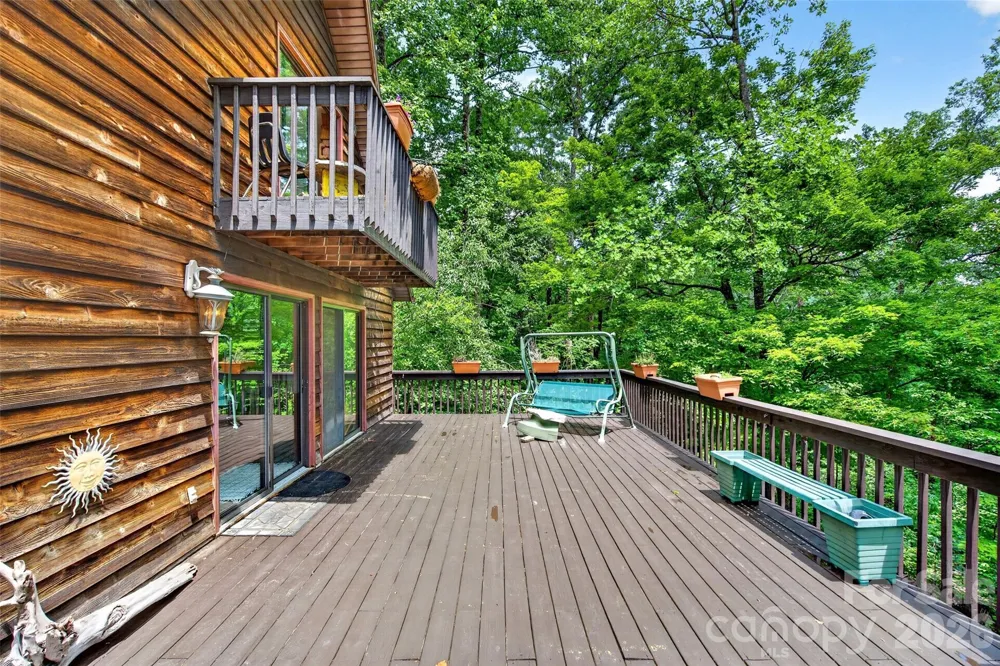 1828 McKenzie Way S Old Fort, NC 28762