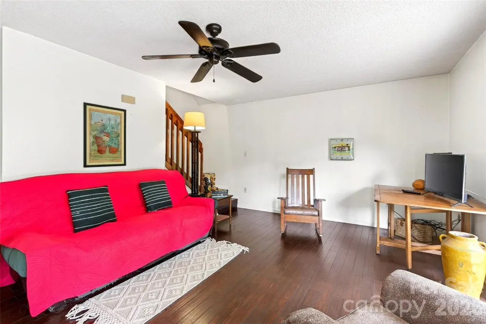 1828 McKenzie Way S Old Fort, NC 28762