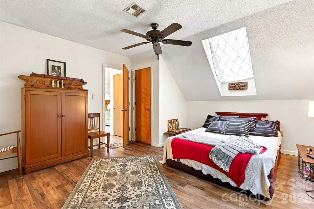1828 McKenzie Way S Old Fort, NC 28762