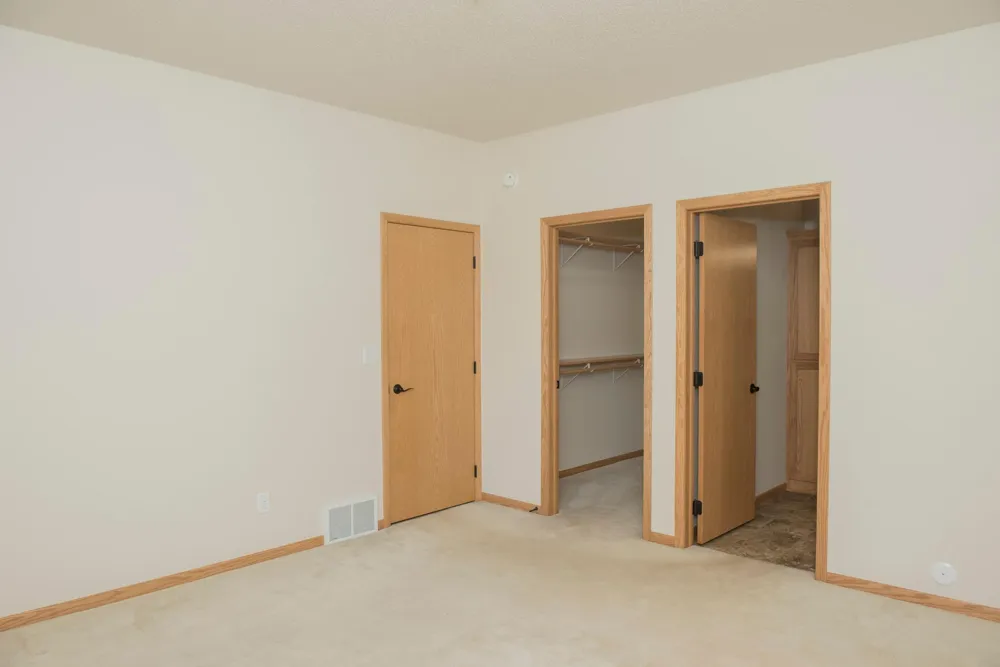 1307 2nd Street S #B Moorhead, MN 56560
