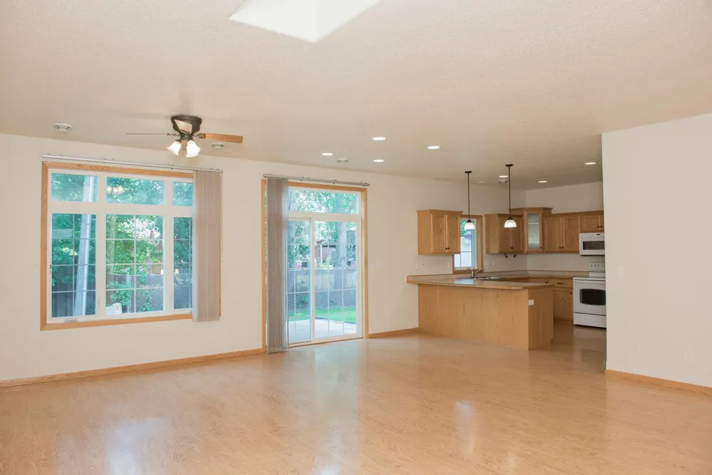 1307 2nd Street S #B Moorhead, MN 56560