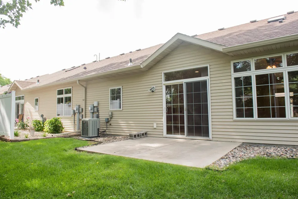 1307 2nd Street S #B Moorhead, MN 56560