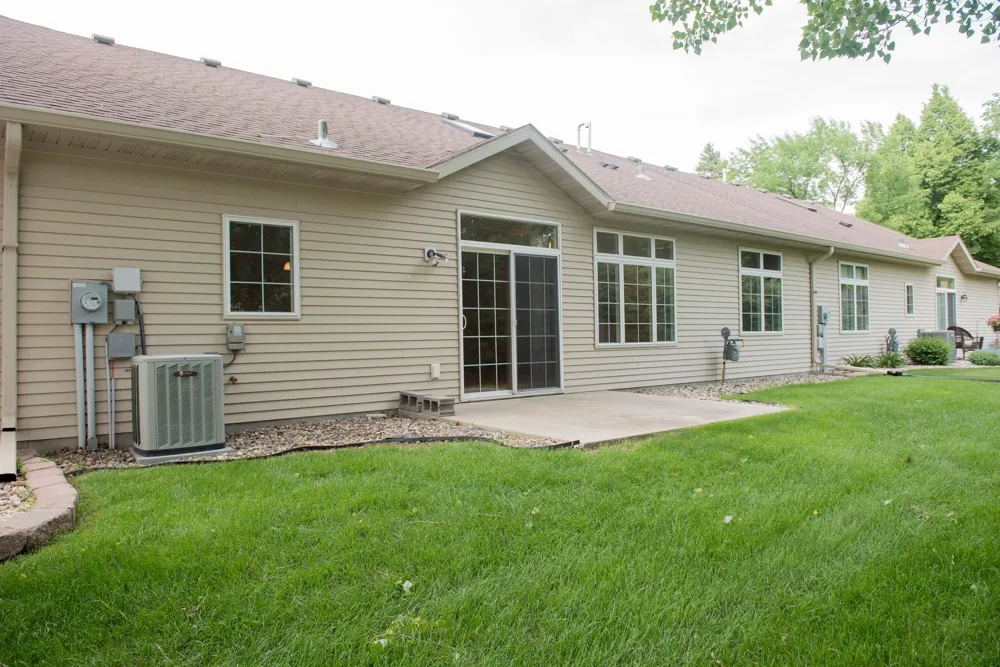 1307 2nd Street S #B Moorhead, MN 56560