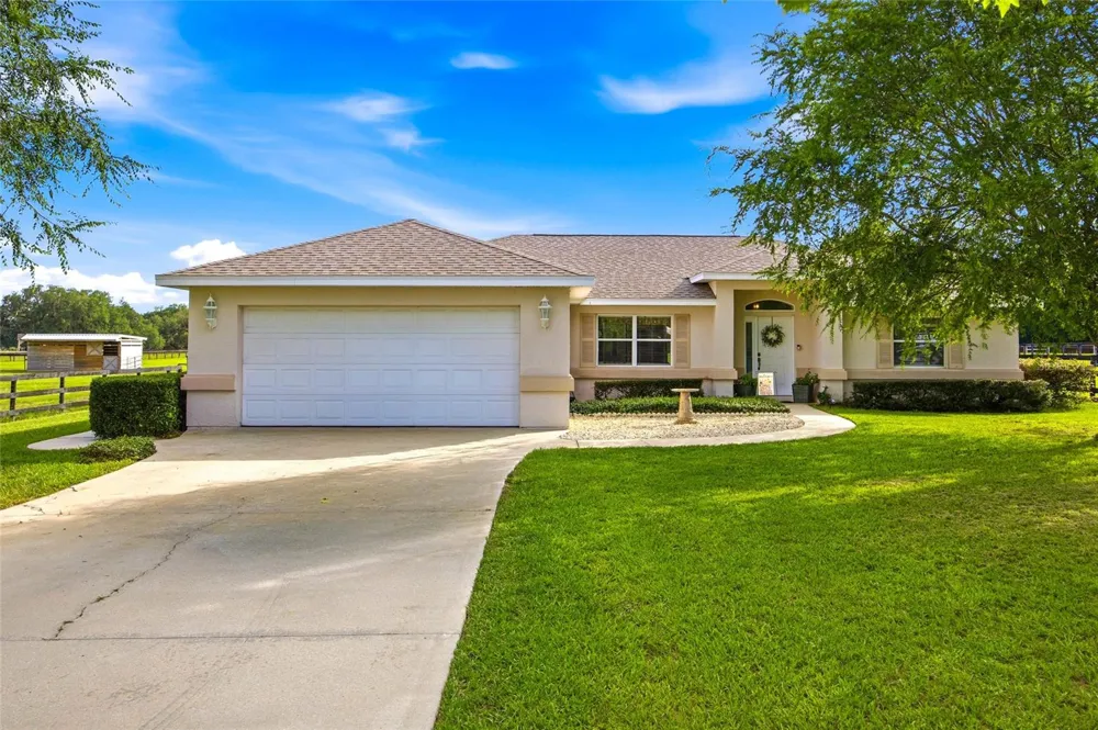19630 SE 15TH PLACE Morriston, FL 32668