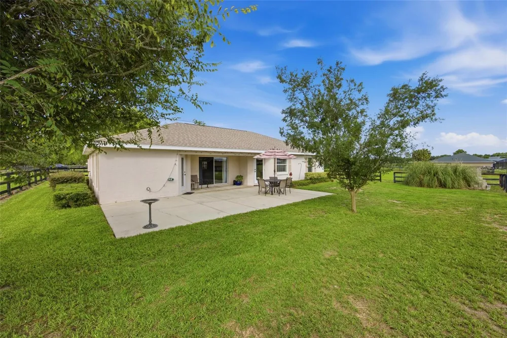 19630 SE 15TH PLACE Morriston, FL 32668
