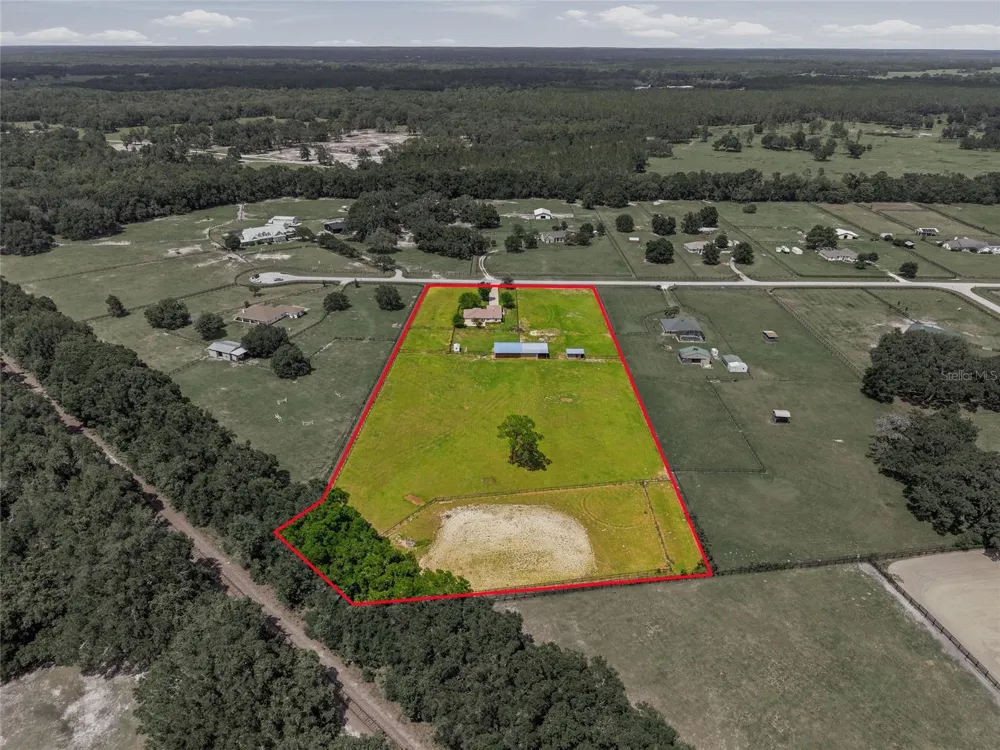 19630 SE 15TH PLACE Morriston, FL 32668