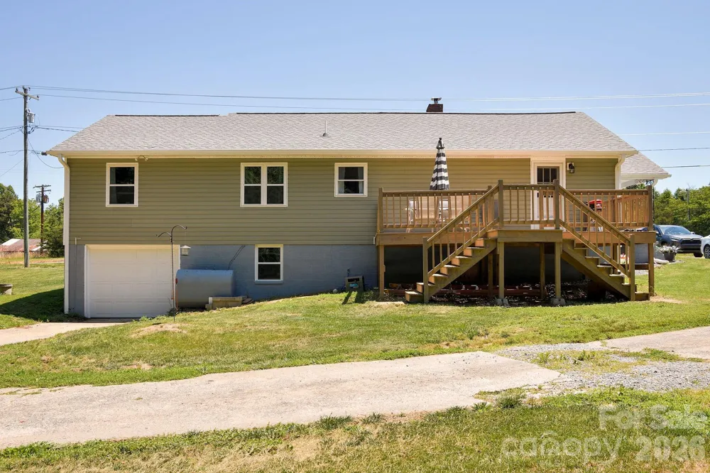 1625 US 601 Highway Yadkinville, NC 27055