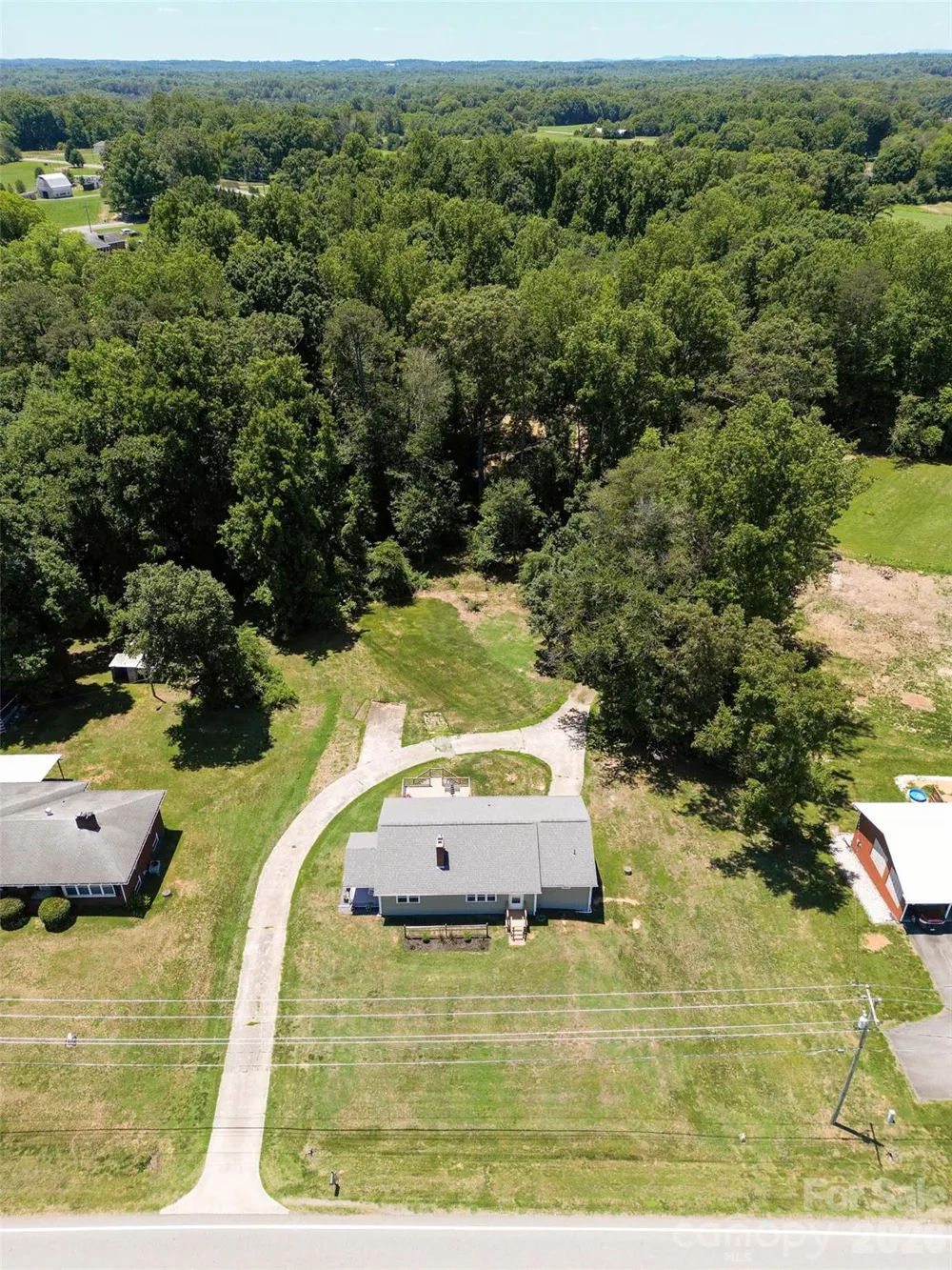 1625 US 601 Highway Yadkinville, NC 27055