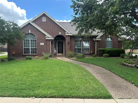 402 Buttonwood Drive