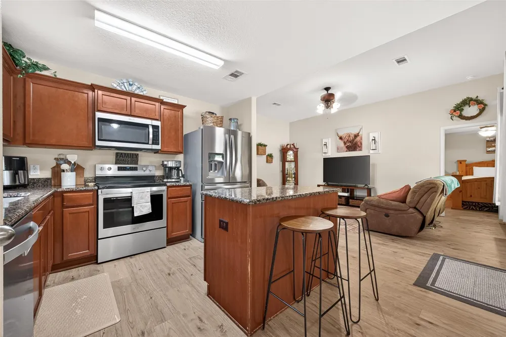 12114 Estelle Lane Pinehurst, TX 77362