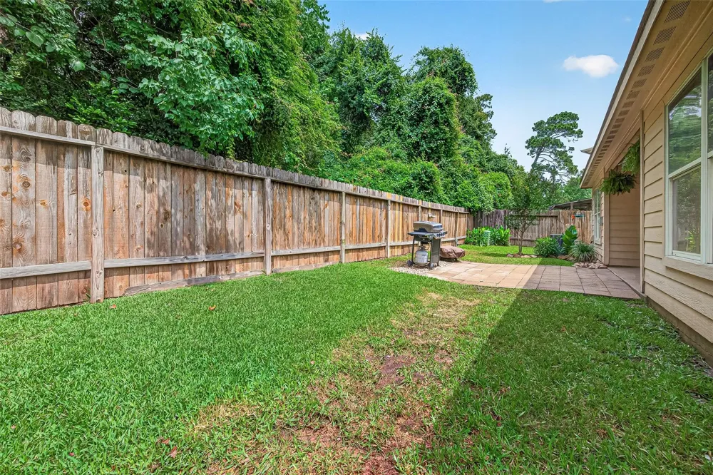 12114 Estelle Lane Pinehurst, TX 77362