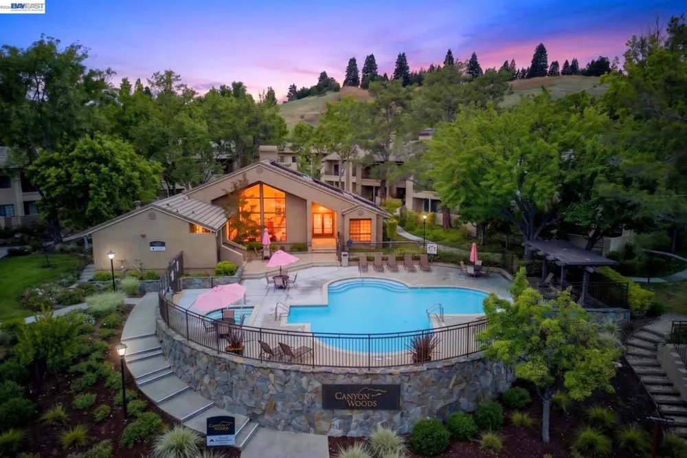 610 Canyon Woods Ct #D San Ramon, CA 94582