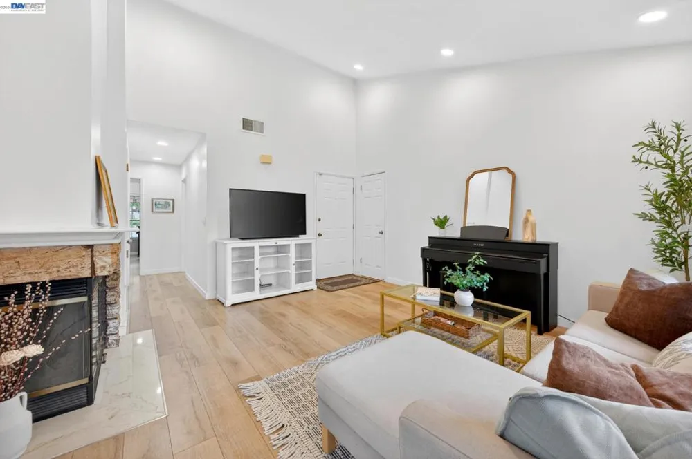 610 Canyon Woods Ct #D San Ramon, CA 94582