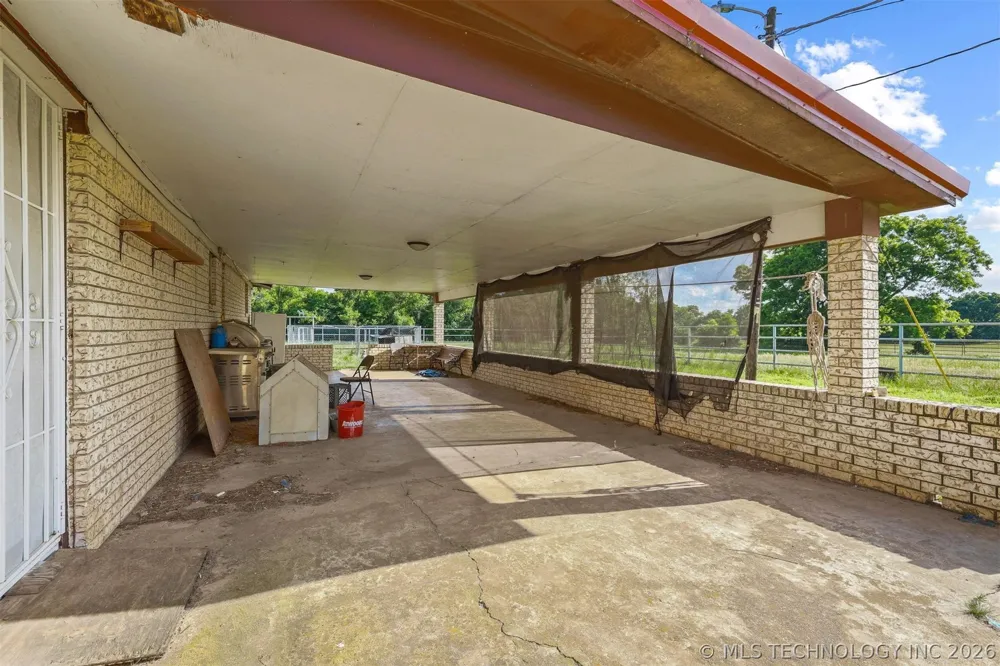 10223 US Hwy 377 Pontotoc, OK 74820