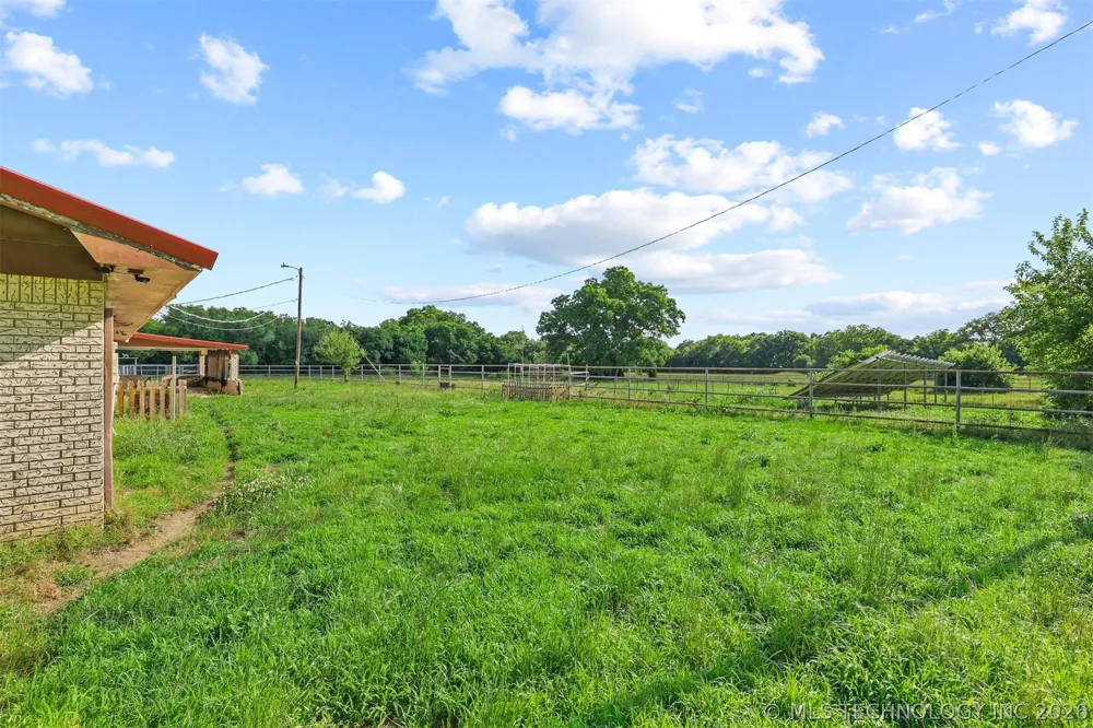 10223 US Hwy 377 Pontotoc, OK 74820