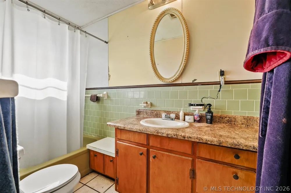 10223 US Hwy 377 Pontotoc, OK 74820