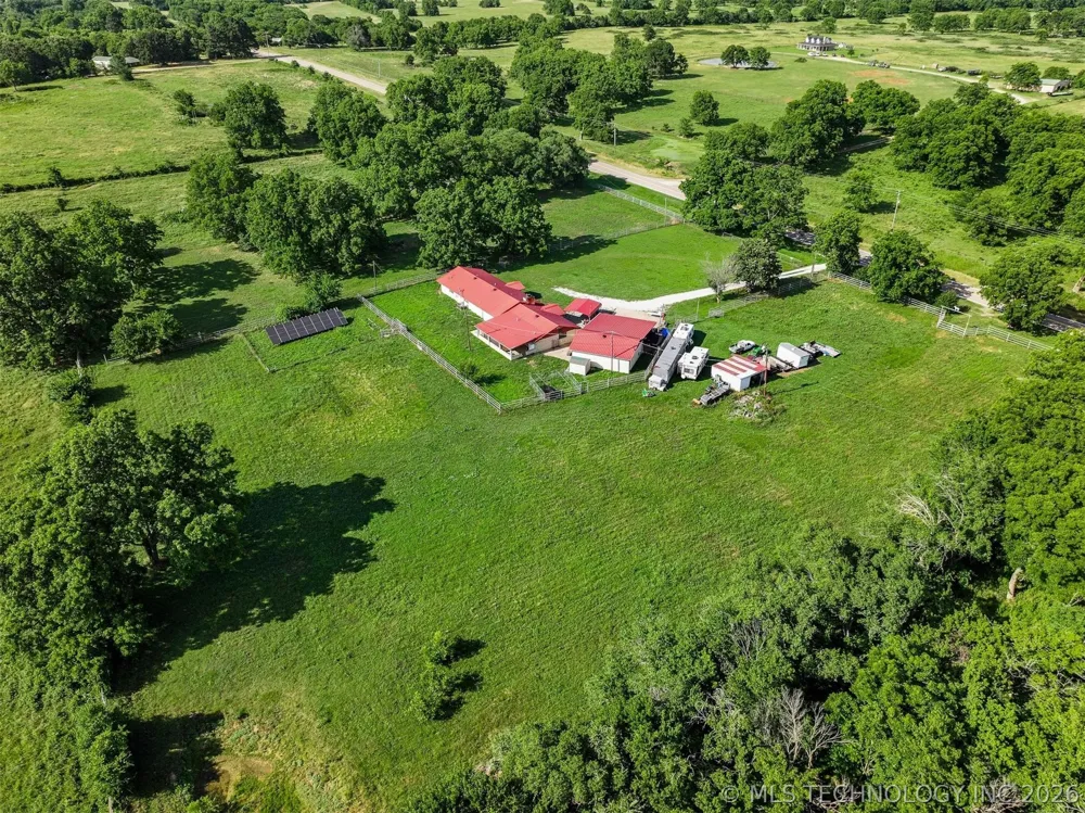10223 US Hwy 377 Pontotoc, OK 74820