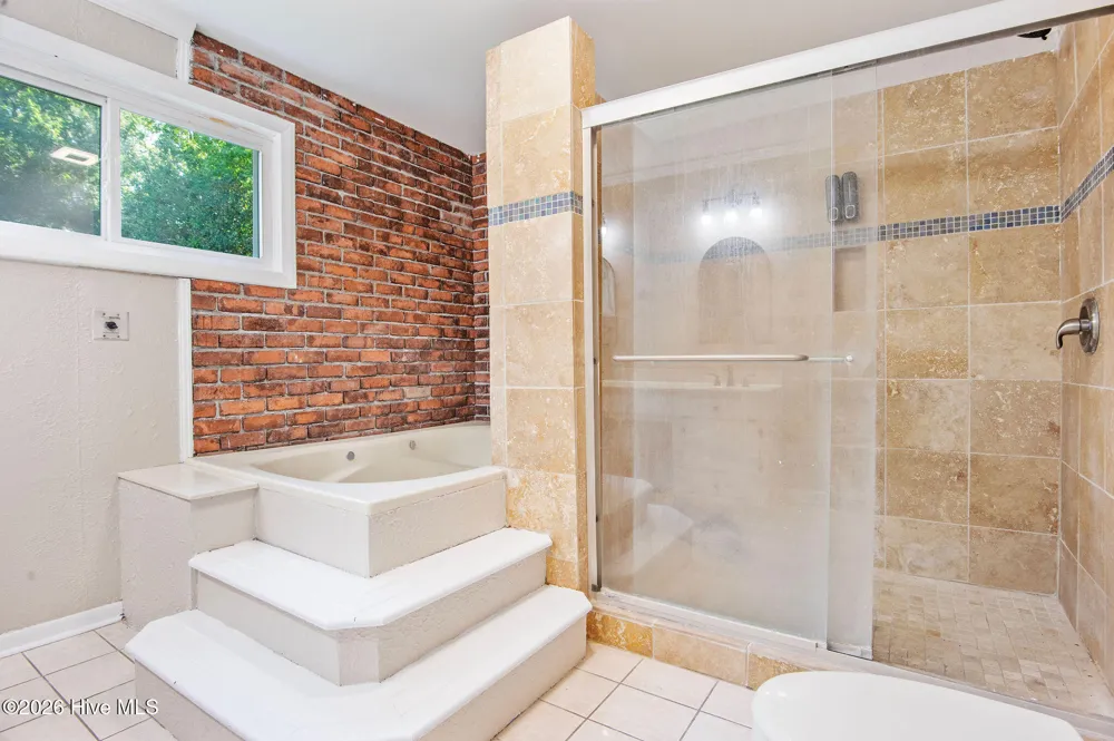 131 Bosco Court Jacksonville, NC 28540