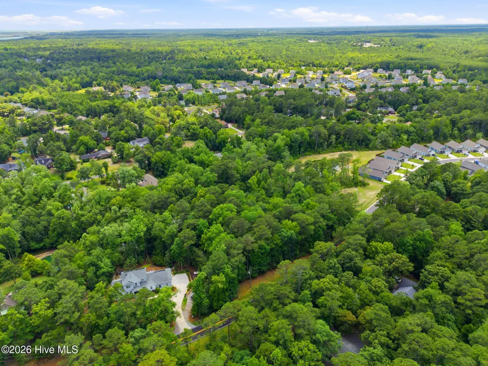 200-202 W Creekview Drive Hampstead, NC 28443