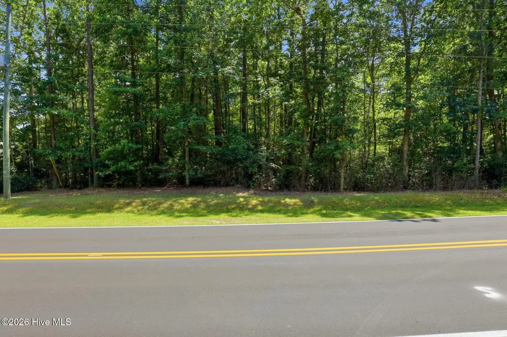 200-202 W Creekview Drive Hampstead, NC 28443