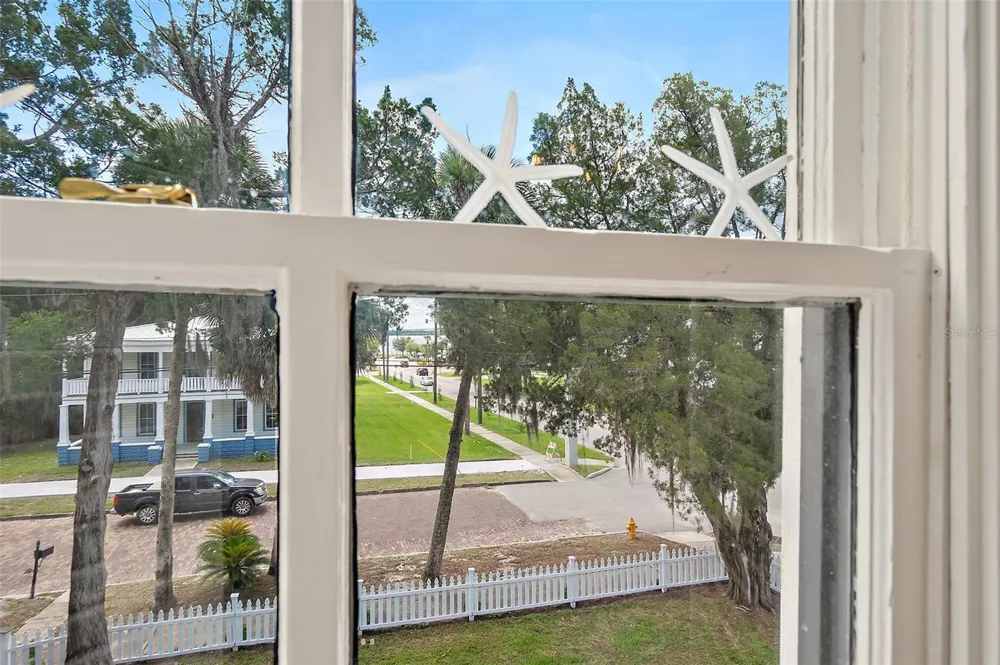 220 S 4TH STREET Palatka, FL 32177