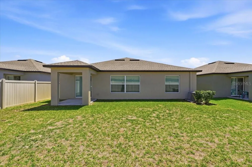 35029 BRACKETT BEND Zephyrhills, FL 33541
