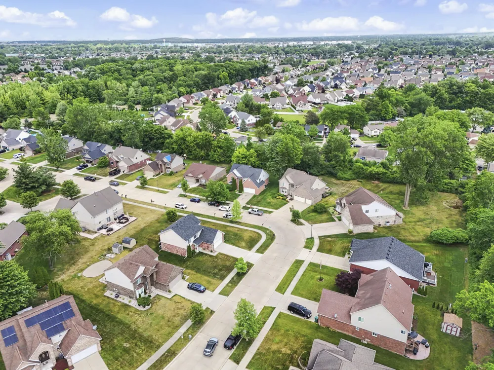 24224 Konarska Drive Brownstown Charter Township, MI 48134