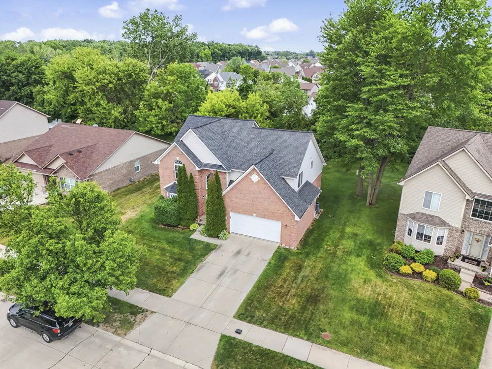 24224 Konarska Drive Brownstown Charter Township, MI 48134
