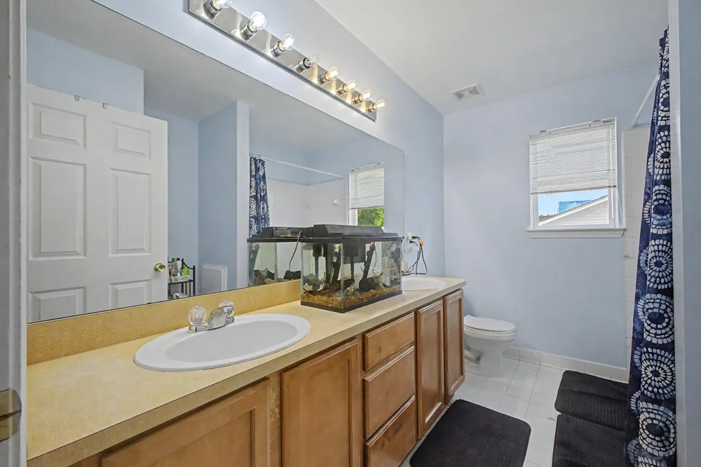 24224 Konarska Drive Brownstown Charter Township, MI 48134