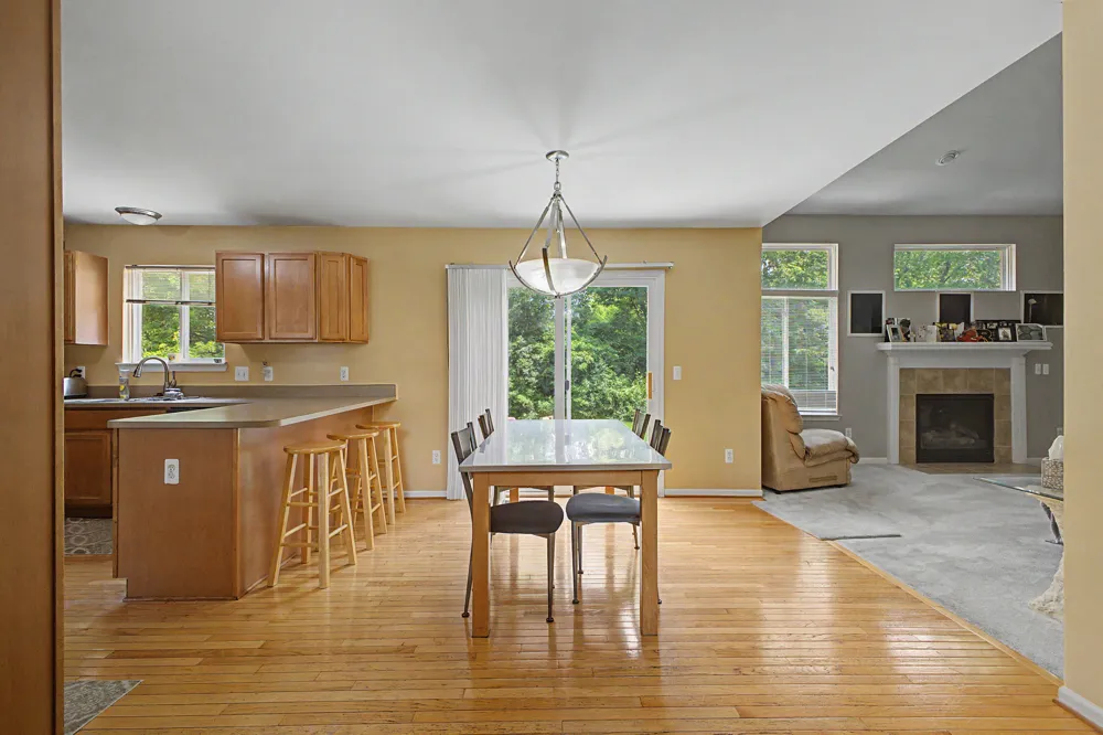 24224 Konarska Drive Brownstown Charter Township, MI 48134