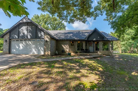 17793 Orchard Lane
