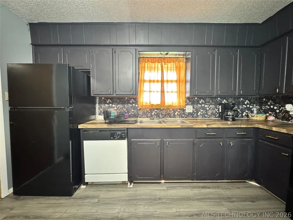 1001 S Choctaw Caddo, OK 74729