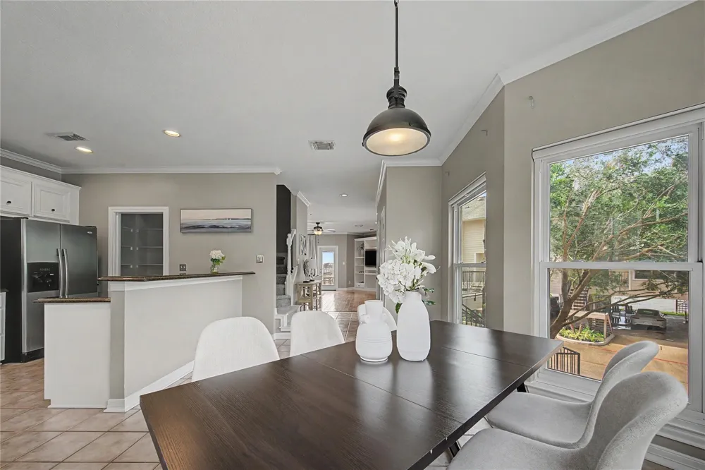 3663 Nasa Parkway #708 Seabrook, TX 77586