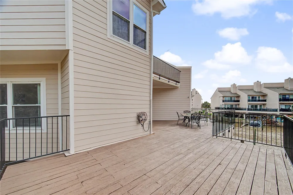 3663 Nasa Parkway #708 Seabrook, TX 77586