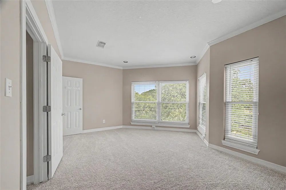3663 Nasa Parkway #708 Seabrook, TX 77586